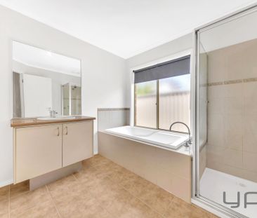 Affordable Family Living in Roxburgh Park - Photo 3