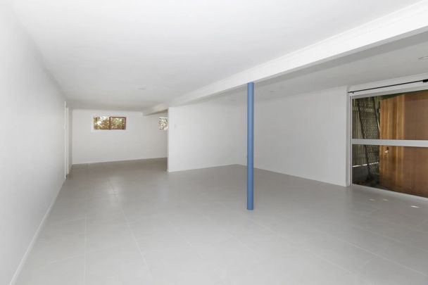 131 Handford Road, - Photo 1
