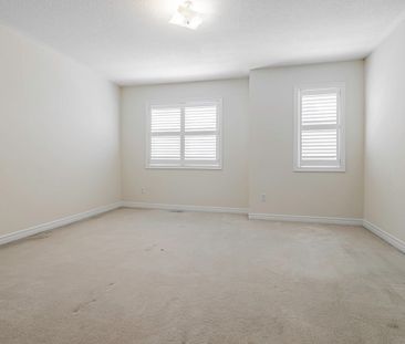 For Lease - 36 Horsham Avenue, Toronto, Ontario - Photo 6