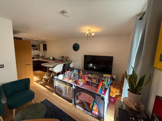 2 bedroom apartment to rent - Photo 1