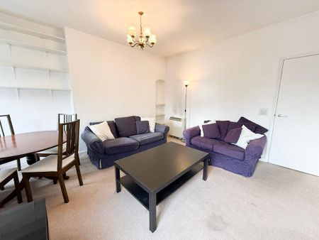 2 bedroom flat to rent - Photo 3