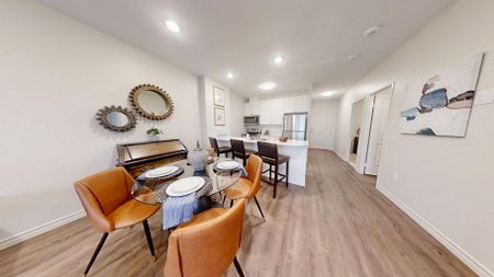 Opus Apartments 4 - Photo 2