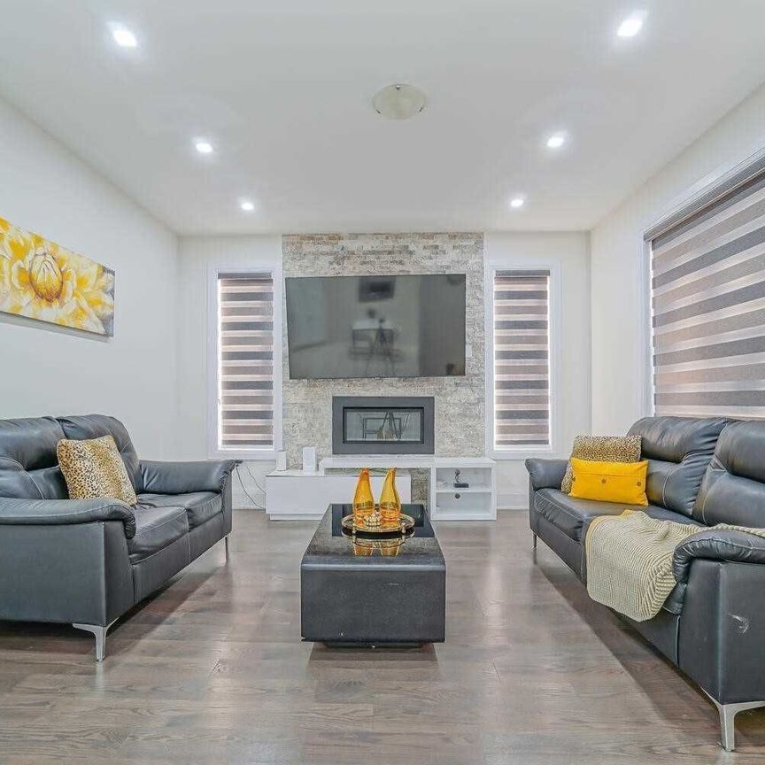 For Lease - 28 Dalecrest Road, Brampton, Ontario - Photo 1