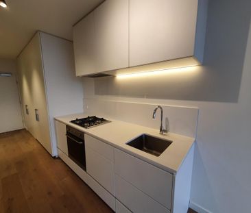 1010/65 Dudley Street, West Melbourne VIC 3003 - Apartment For Rent... - Photo 3