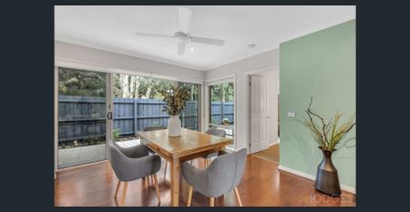 LOW MAINTENANCE l TWO ON THE BLOCK l GREAT LOCATION - Photo 3