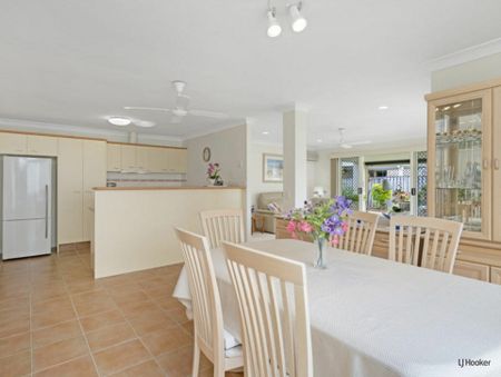 The Ultimate Family Home in a Great Location - Photo 4