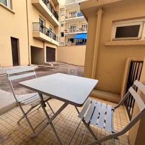 Location Appartement ANTIBES - Photo 2