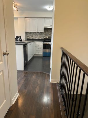 For Lease - 5625 Oscar Peterson Boulevard Unit# 3, Mississauga, Ontario - Photo 1