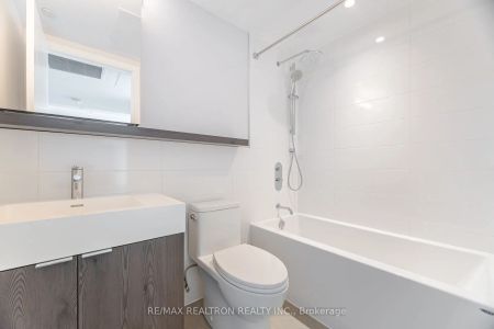 664 Spadina Avenue #702 - Photo 5