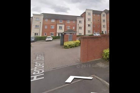 Room in a Shared Flat, Herbert James Close, B66 - Photo 3