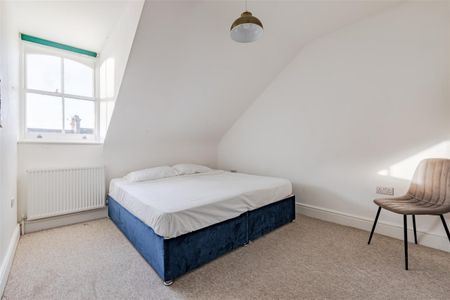 First Avenue, Hove - Photo 3