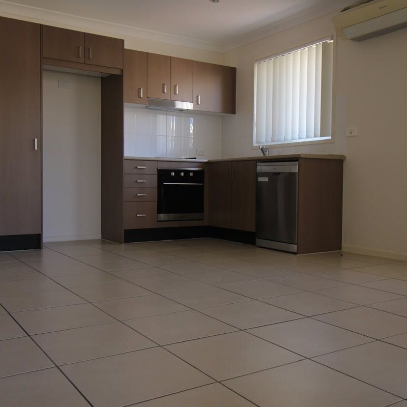 NEAT & TIDY UNIT -LOCATED IN THE HEART OF TOWN - Photo 1