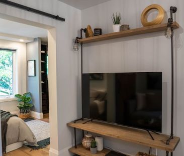 For Lease - 166 Oakmount Road Unit# 2nd Floor, Toronto, Ontario - Photo 1