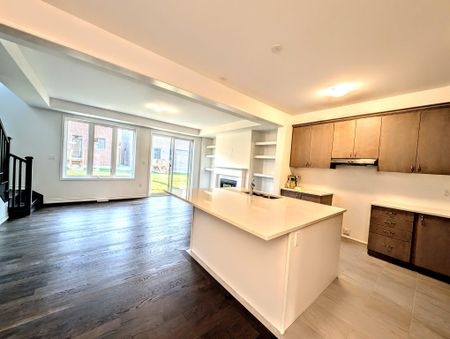 For Lease - 352 Madelaine Drive, Barrie, Ontario - Photo 4