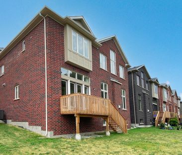 For Lease - 29 Night Sky Court, Richmond Hill, Ontario - Photo 2