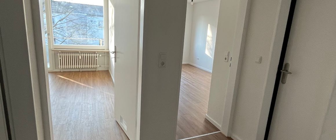 ab 01.04. - Große 2-Zimmer-Wohnung in Kirchseeon-Eglharting - Foto 1