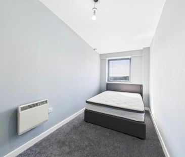 3 bedroom apartment to rent - Photo 6