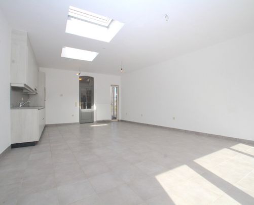 Ruime woning te huur in Schoonaarde met tuin - Photo 1