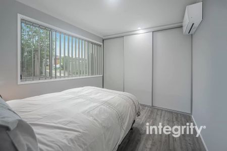 Modern Living - Photo 3