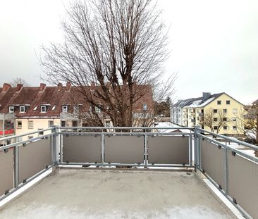 Gemütliche Dachgeschoss Wohnung - Photo 5