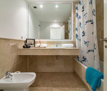 Apartment in Nueva Andalucía, Costa del Sol - Photo 3