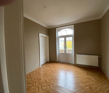 Moderne 4-Zimmer-Wohnung mit großem Balkon in zentraler Lage! - Foto 1
