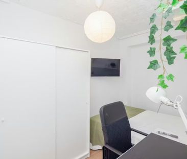 Carrer d'Escalante, Valencia, Valencian Community 46011 - Photo 3