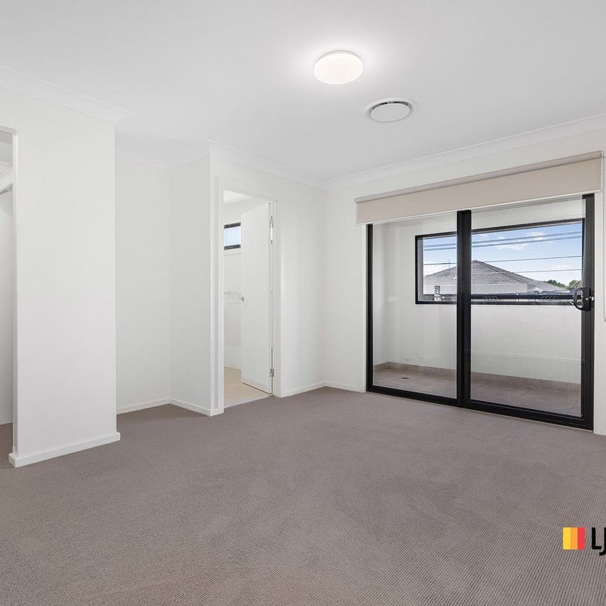 Sun-filled, Modern Family Home in Prime Panania - Photo 1