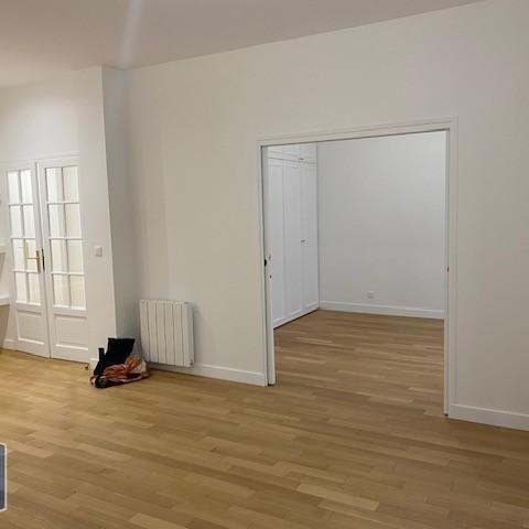 Location Appartement 4 pièces 90m² PARIS 15ème - Photo 1
