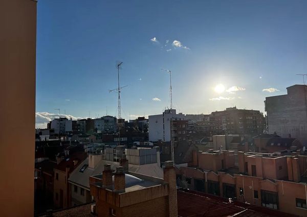 Calle de la Infanta Mercedes, Madrid, Community of Madrid 28020