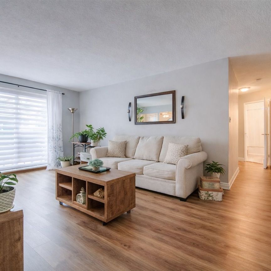 For Lease - 527 Parkside Drive Unit# 8, Waterloo, Ontario - Photo 1