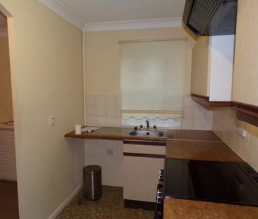 2 bedroom terraced house to rent - Photo 6