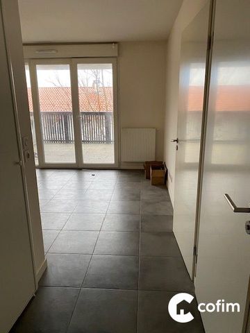 T2 - Résidence récente proche commerces - Photo 3