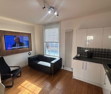 1 bedroom flat to rent - Photo 5