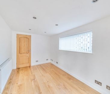 3 bedroom bungalow to rent - Photo 4