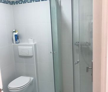 Location Appartement 1 pièce 16m² - Photo 2