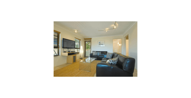 Absolute Beachfront Duplex with Pool in Peregian Beach - Photo 1