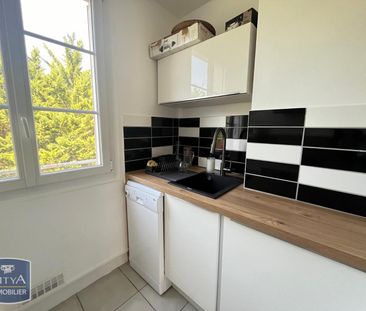 Location Appartement 4 pièces 60m² BOURGES 18000 - Photo 2