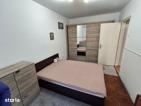 Apartament cu doua camere de inchiorat in Gheorgheni - Fotografie 3
