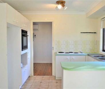 50 Oag Crescent, Kingswood NSW - Photo 2