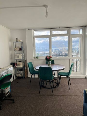 1 Bed Flat, London, SE18 - Photo 2