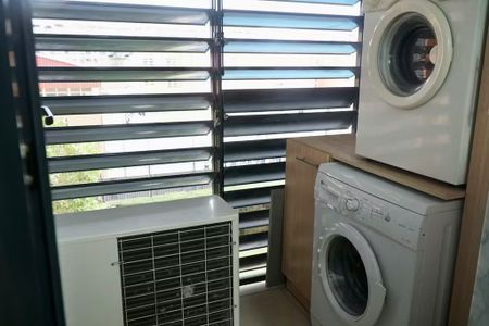 Avinguda de França, Valencia, Valencian Community 46023 - Photo 3