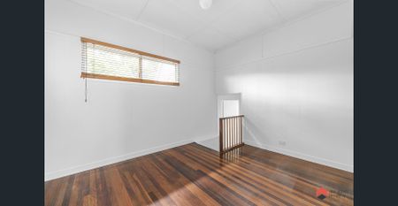 Refreshed home in convenient location - Photo 5