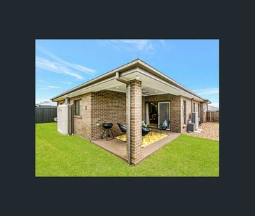 STUNNING FAMILY HOME WITH TWO MASTER SUITES - Photo 1