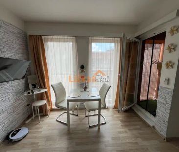 Pronájem moderního bytu 1+kk s balkonem a klimatizací (25 m - Photo 3