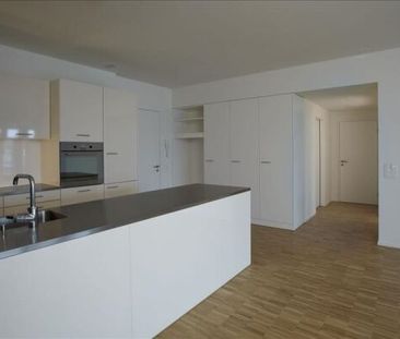 First-class life - Photo 6