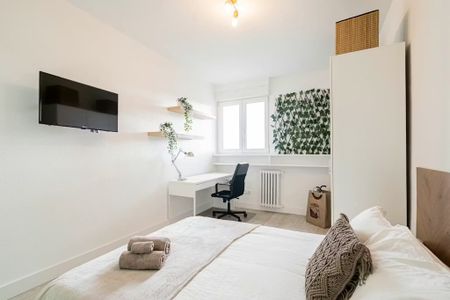 Calle de Raimundo Fernández Villaverde, Madrid, Community of Madrid 28003 - Photo 5