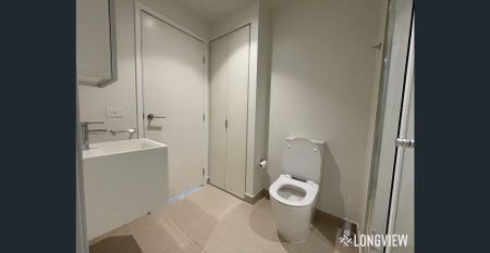 Elevated Southbank Urban Living - Photo 5