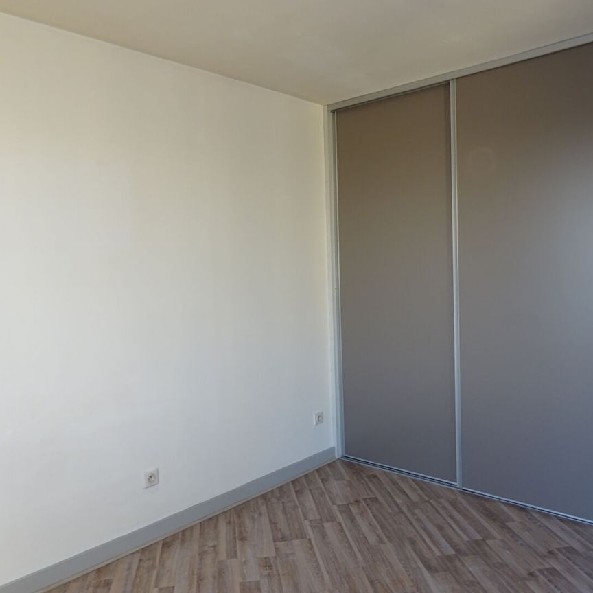 Location Appartement 2 pièces 49m² - Photo 1