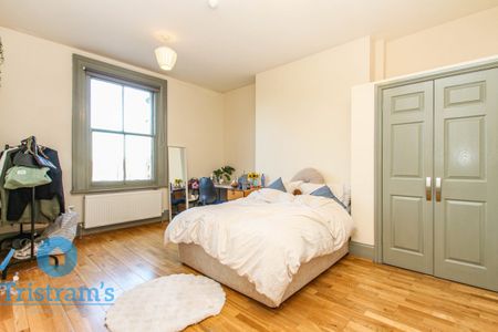 10 bed Semi-Detached House for Rent - Photo 5